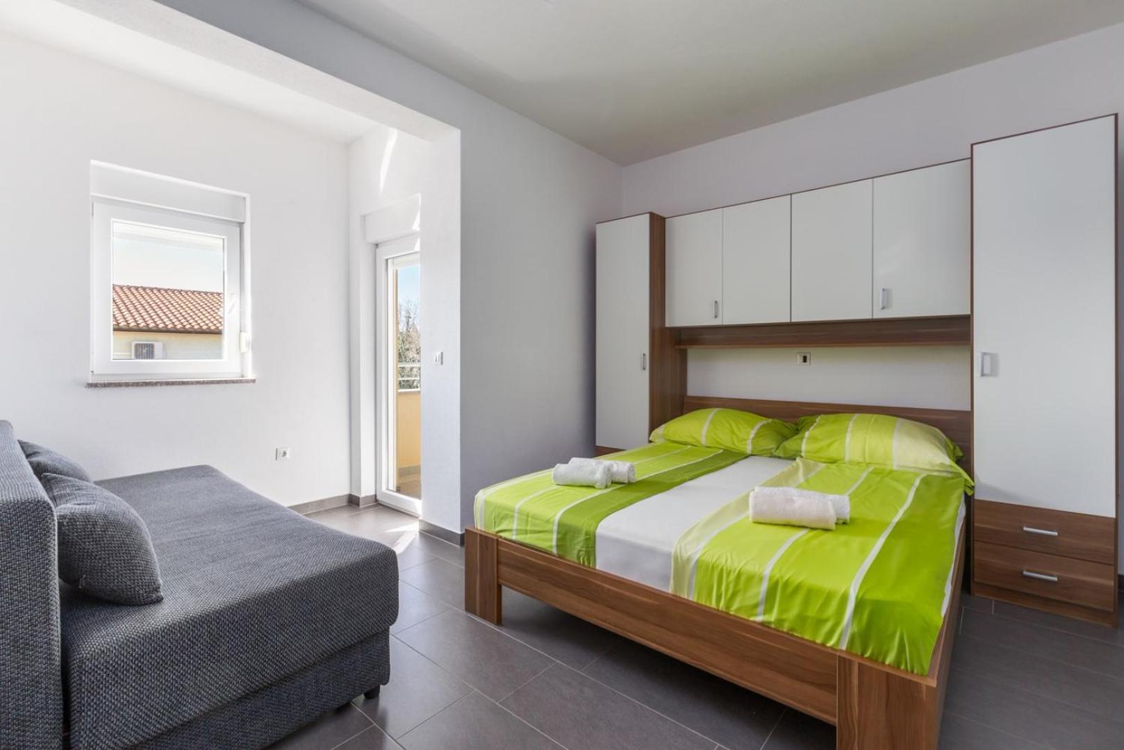 Villa Vita Apartments & Studios With Common Pool Valbandon Exterior foto